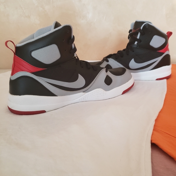 Sold - Picture 2 of 4